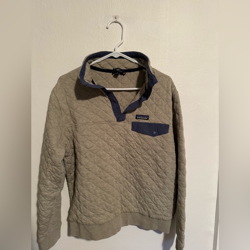 Quilted Patagonia Pullover